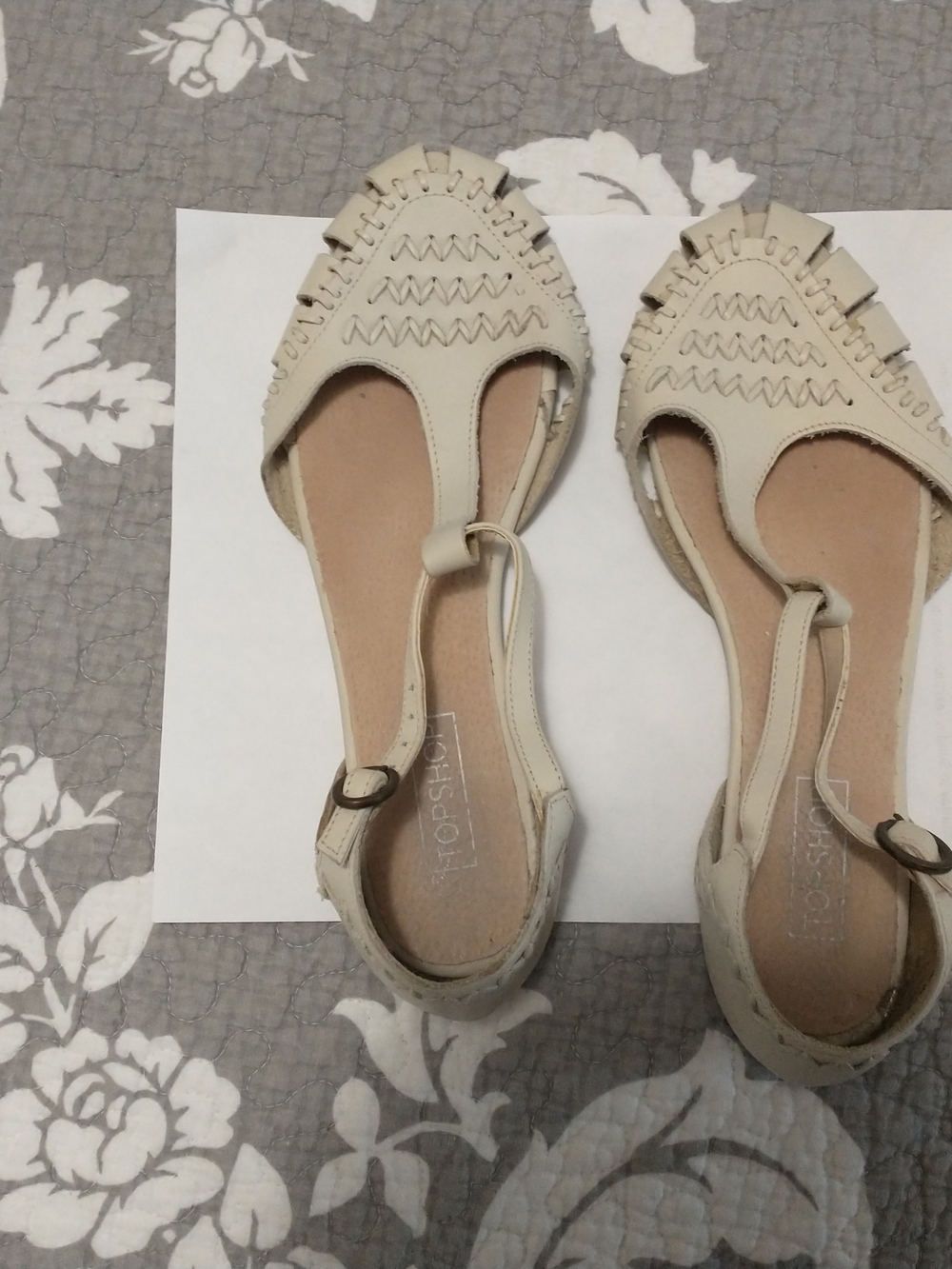 Women’s Beige Cutout T-Strap Flats -